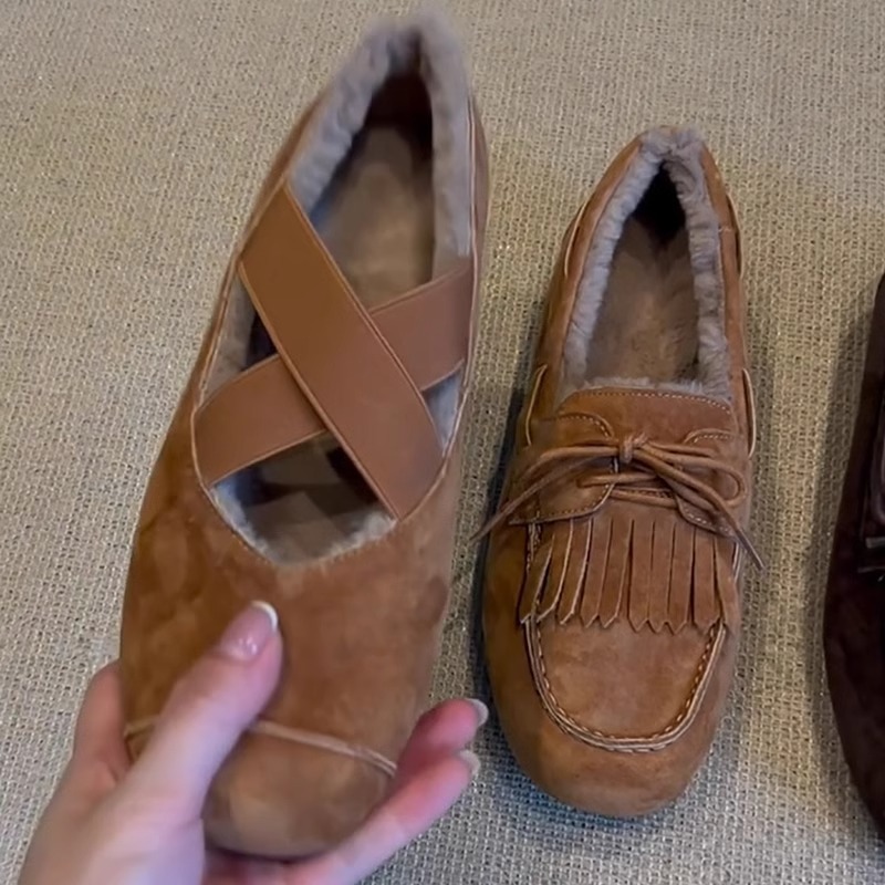 Retro and versatile Le Fu shoes for women, 2026 autumn and winter, suede, tassel, soft sole with plush insulation, one foot flat single shoe Retro and versatile Le Fu shoes for women, 2026 autumn and winter, suede, tassel, soft sole with plush insulation, one foot flat single shoe