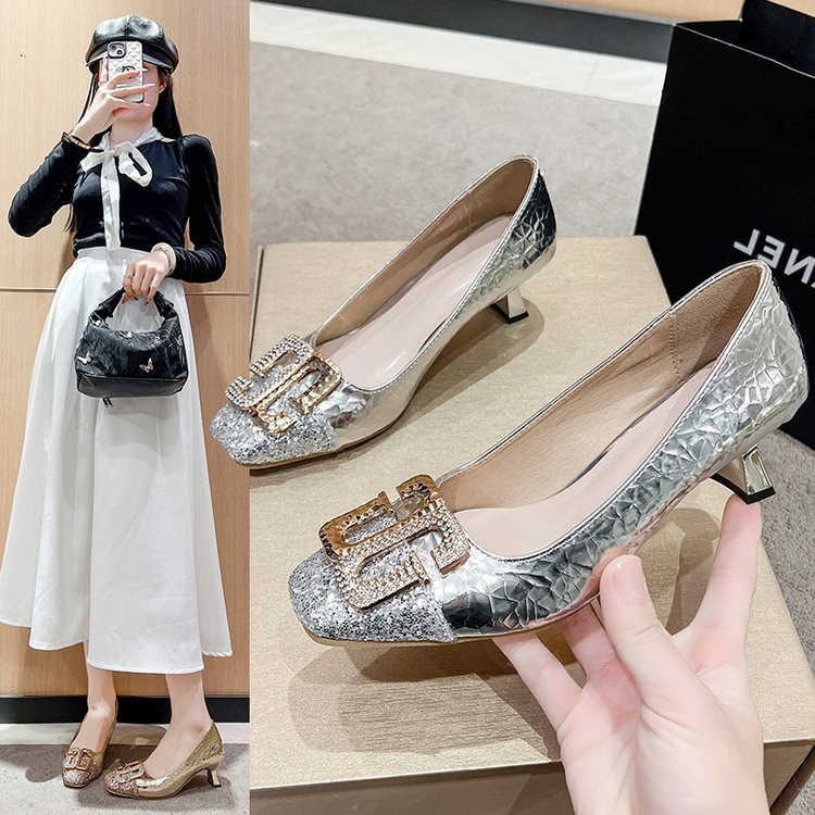 Luxury rhinestone square toe high heels, 2026 autumn new item, professional spliced buckle, shallow mouth fashion, medium and coarse follow-up shoes for women Luxury rhinestone square toe high heels, 2026 autumn new item, professional spliced buckle, shallow mouth fashion, medium and coarse follow-up shoes for women