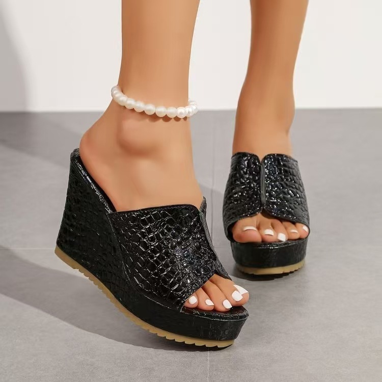 High heels, 2026 summer new item, snake patterned straight slope heel, thick soled foreign trade women's shoes, plus size cross-border sandals for women