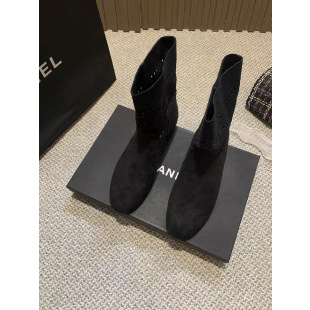 Retro hollowed out carved inside height increasing short boots for women, 2026 summer and autumn new fashion versatile western boots, flat bottomed cool boots Retro hollowed out carved inside height increasing short boots for women, 2026 summer and autumn new fashion versatile western boots, flat bottomed cool boots