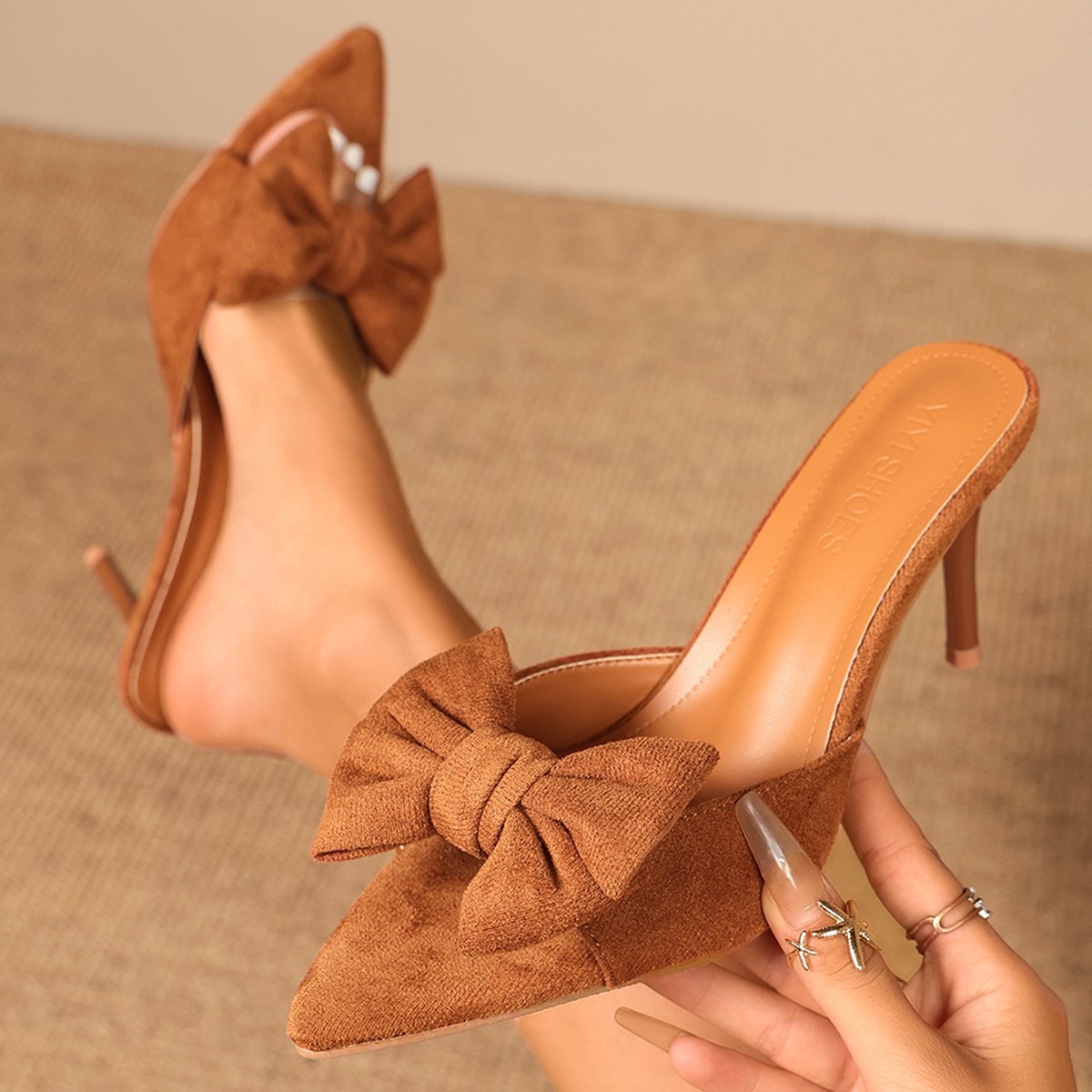 High heels, pointed bow, foreign trade, 2026 summer suede, cross overseas wearing, European and American plus one line cool slippers for women
