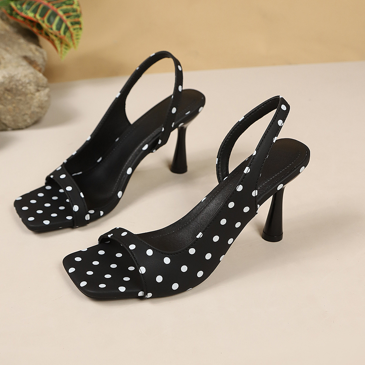 High heels, polka dot, fish mouth sandals, women's 2026 summer new item, wine glass and foreign trade women's shoes, side empty, oversized, cross-border High heels, polka dot, fish mouth sandals, women's 2026 summer new item, wine glass and foreign trade women's shoes, side empty, oversized, cross-border
