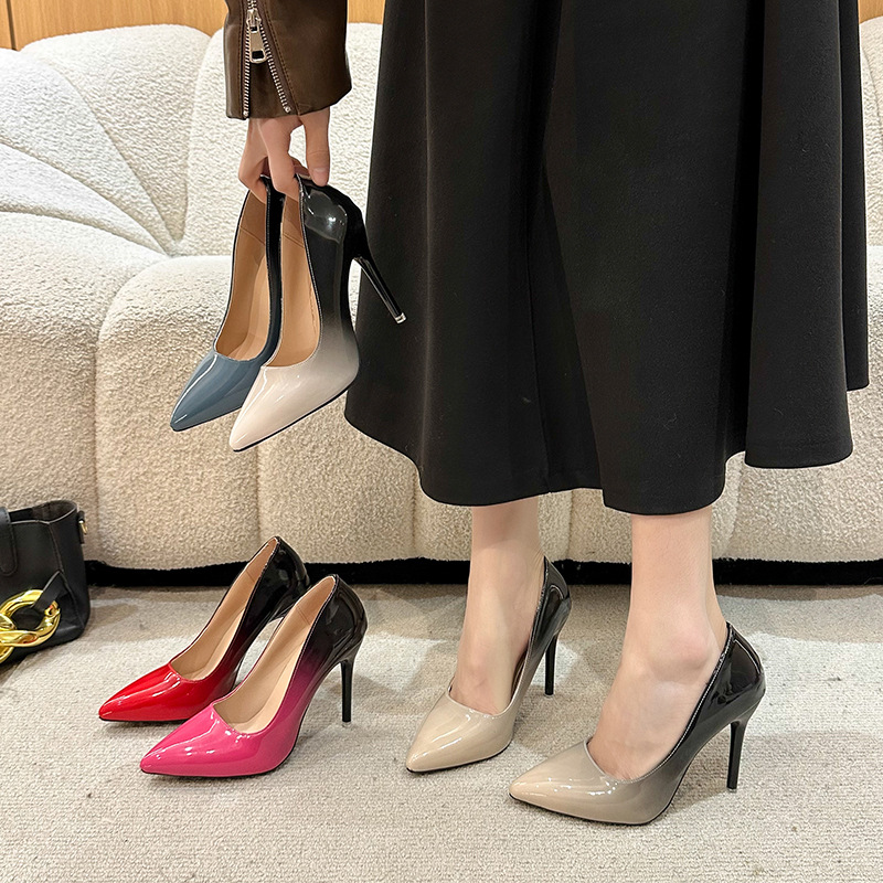 High heels, slim heels, women's 2025 spring new item, plus size heels, high-end feel, temperament gradient color, pointed 4243