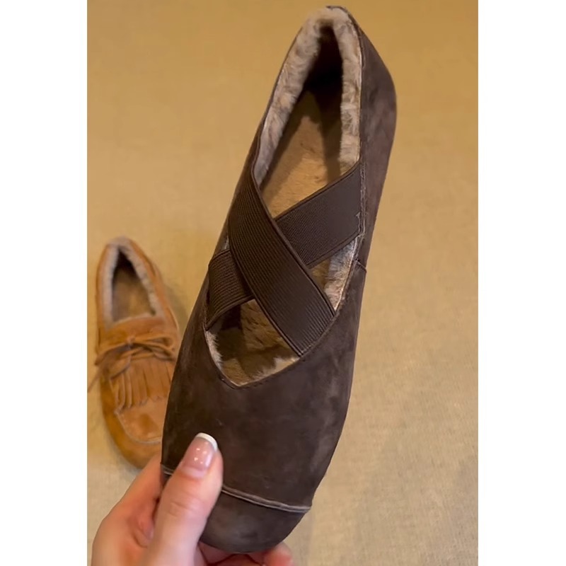 Retro and versatile Le Fu shoes for women, 2026 autumn and winter, suede, tassel, soft sole with plush insulation, one foot flat single shoe Retro and versatile Le Fu shoes for women, 2026 autumn and winter, suede, tassel, soft sole with plush insulation, one foot flat single shoe