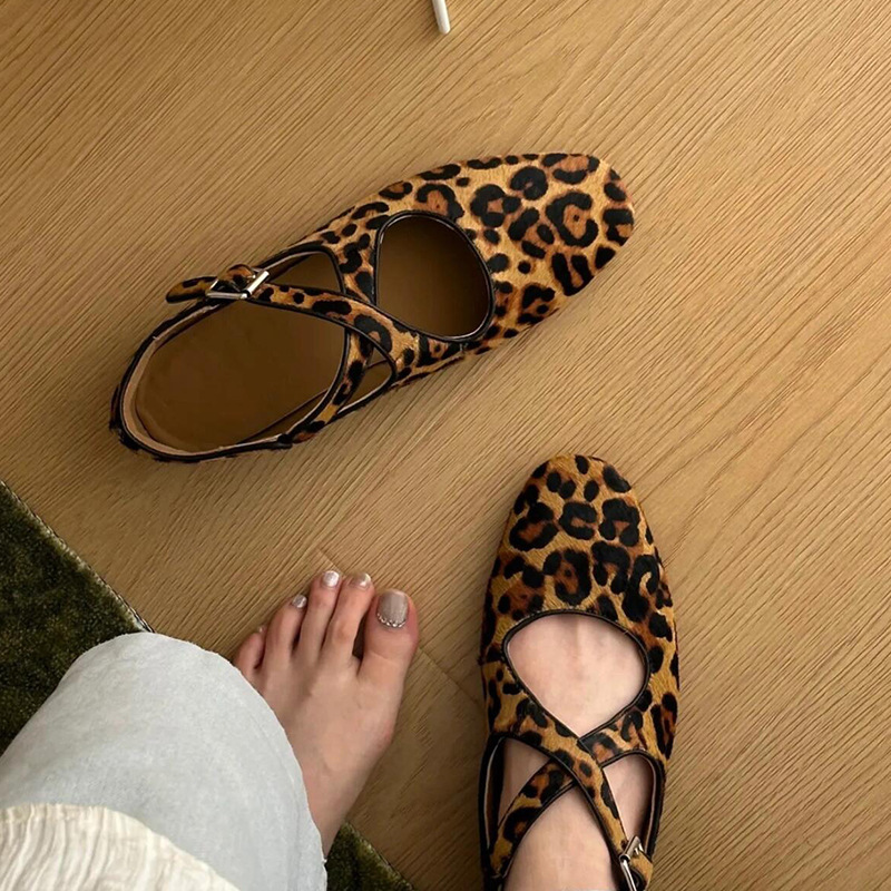 2026 Korean version of niche leopard print horsehair soft surface ballet grandma Mary Jane shoes shallow mouth single shoe women flat bottom
