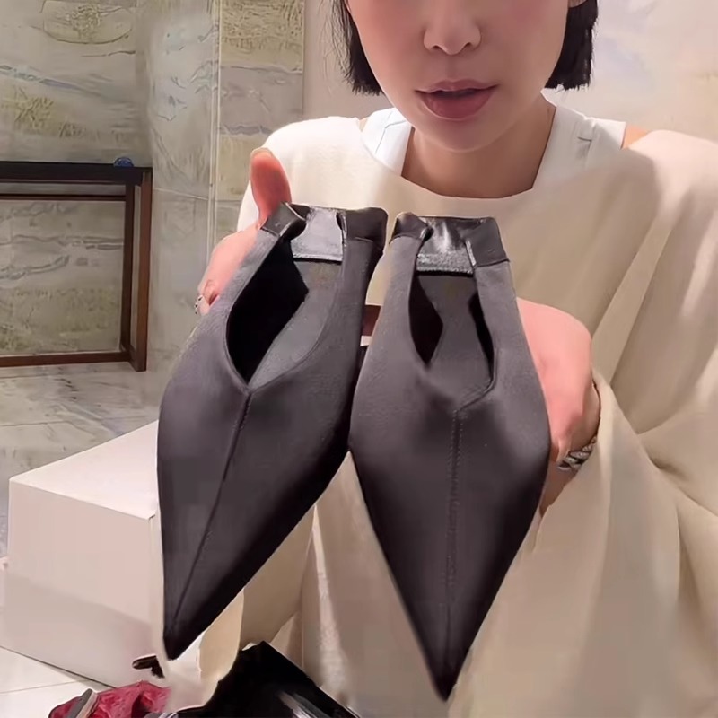 2026 New Heel Satin Spliced Leather Pointed Flat Shoes Korean Edition Versatile Satin Muller Single Shoes for Women's Outerwear