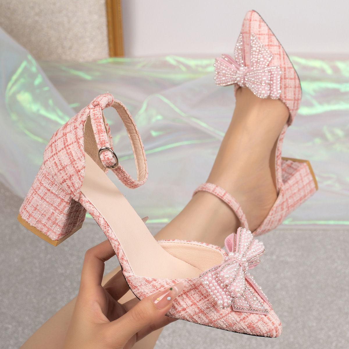 High heels, sandals, women's summer 2026, pointed toe, pearl bow, checkered, oversized, thick heel, foreign trade women's shoes