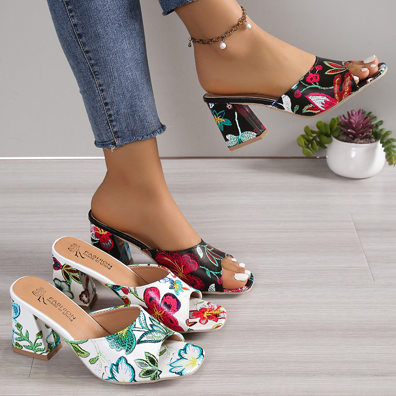 High heels for 2026 summer foreign trade women's shoes, thick heels for wearing on the outside, European and American square toe plus print one line cool slippers for women High heels for 2026 summer foreign trade women's shoes, thick heels for wearing on the outside, European and American square toe plus print one line cool slippers for women