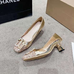 Luxury rhinestone square toe high heels, 2026 autumn new item, professional spliced buckle, shallow mouth fashion, medium and coarse follow-up shoes for women Luxury rhinestone square toe high heels, 2026 autumn new item, professional spliced buckle, shallow mouth fashion, medium and coarse follow-up shoes for women