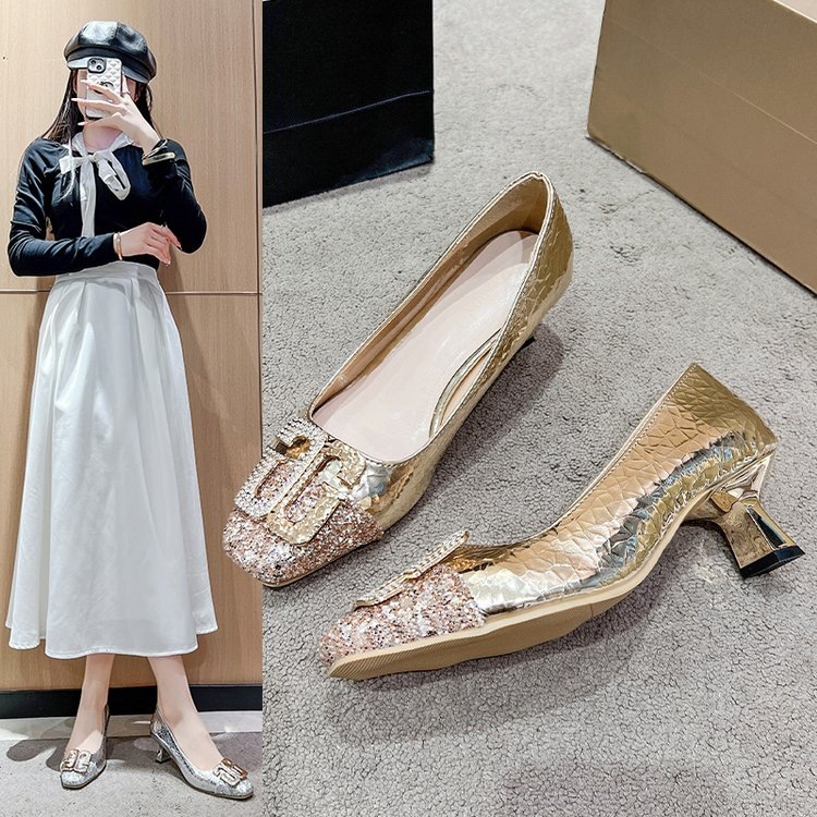 Luxury rhinestone square toe high heels, 2026 autumn new item, professional spliced buckle, shallow mouth fashion, medium and coarse follow-up shoes for women