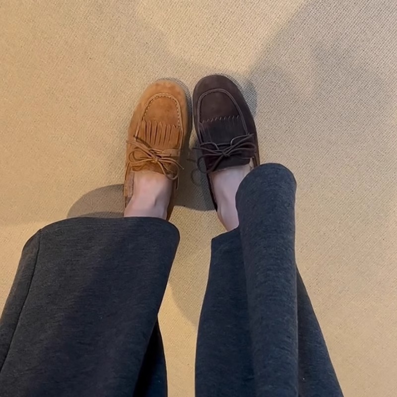 Retro and versatile Le Fu shoes for women, 2026 autumn and winter, suede, tassel, soft sole with plush insulation, one foot flat single shoe Retro and versatile Le Fu shoes for women, 2026 autumn and winter, suede, tassel, soft sole with plush insulation, one foot flat single shoe