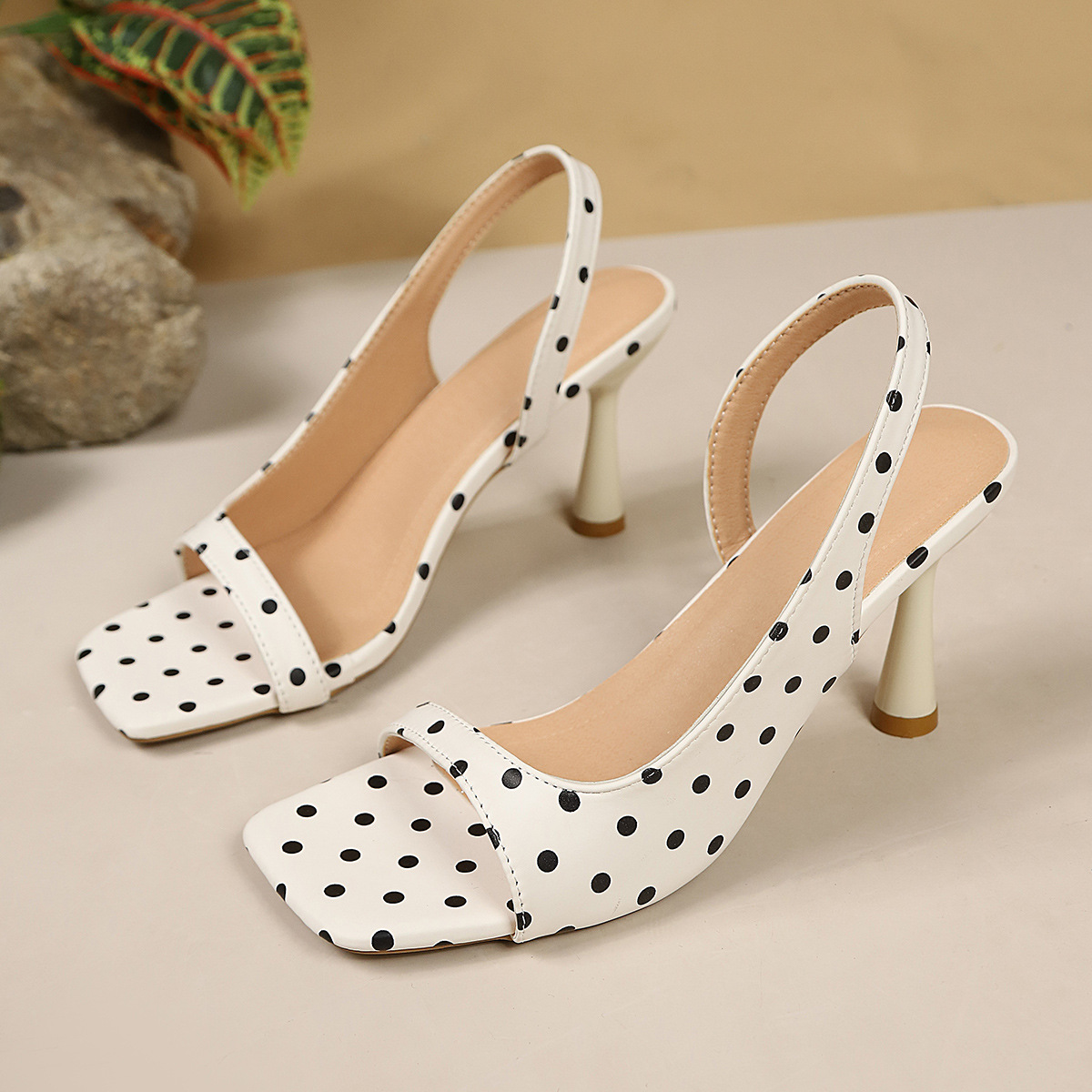 High heels, polka dot, fish mouth sandals, women's 2026 summer new item, wine glass and foreign trade women's shoes, side empty, oversized, cross-border High heels, polka dot, fish mouth sandals, women's 2026 summer new item, wine glass and foreign trade women's shoes, side empty, oversized, cross-border